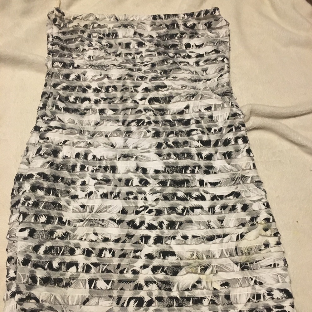 Small Dress! Never worn !